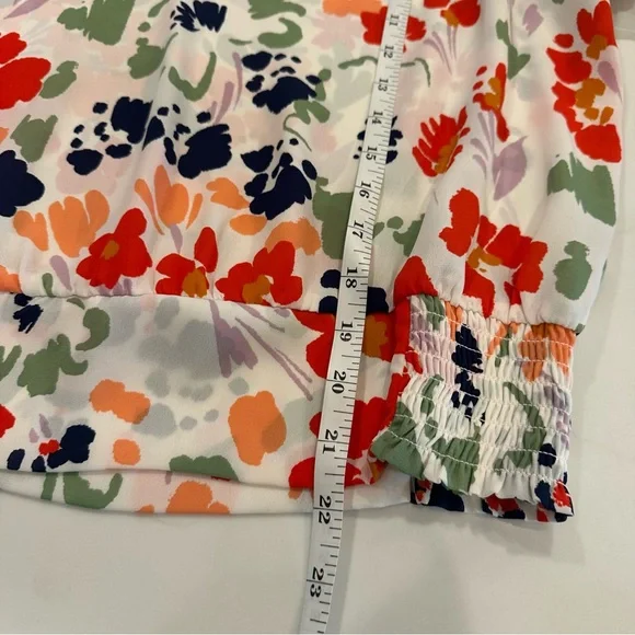 Ann Taylor factory bright floral blouse - Picture 6 of 7